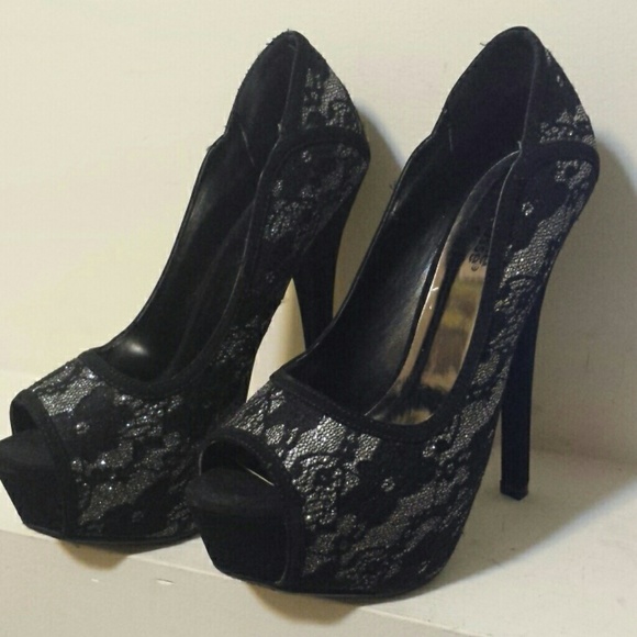 Charlotte russe shose - Picture 2 of 6